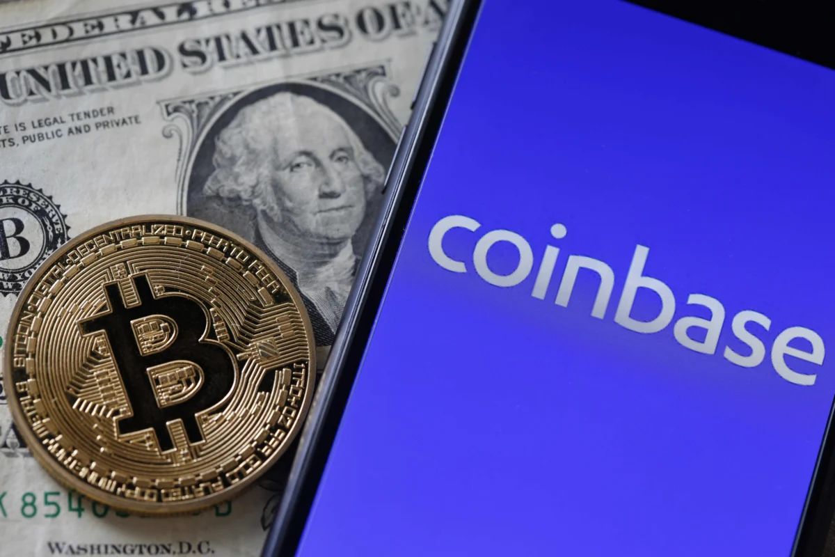 Coinbase Navigates Crypto Headwinds with Q1 Revenue Miss, Intensifying Strategic Shift to Diversified Offerings
