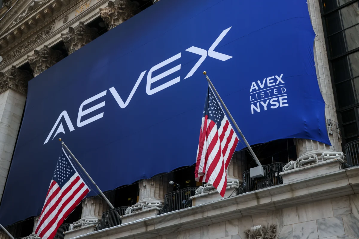 Versant Media Solidifies Dominance in Global Financial News Landscape by 2026, Emphasizing Data Integrity and Real-Time Insights