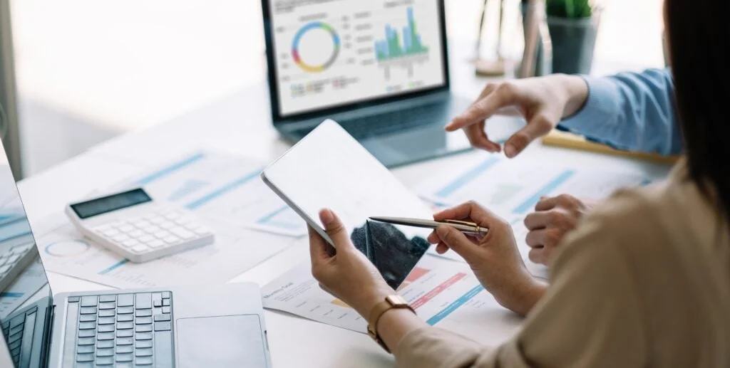 Choosing the Right Real Estate Investment Platform Tailoring Technology to Your Strategy