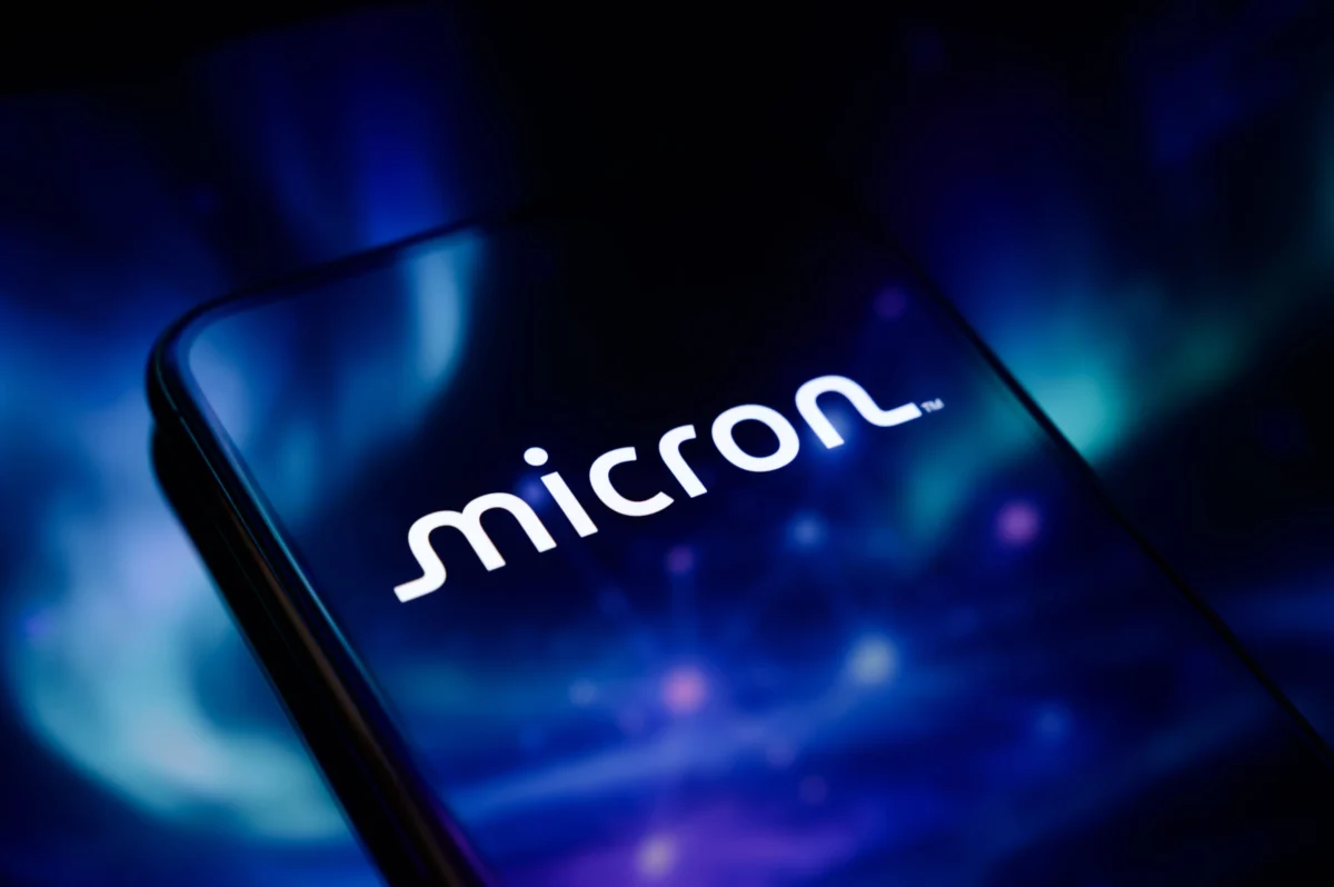 Global Semiconductor Market Faces Volatility as Micron Shares Retreat Amid Concerns Over Escalating AI Infrastructure Costs