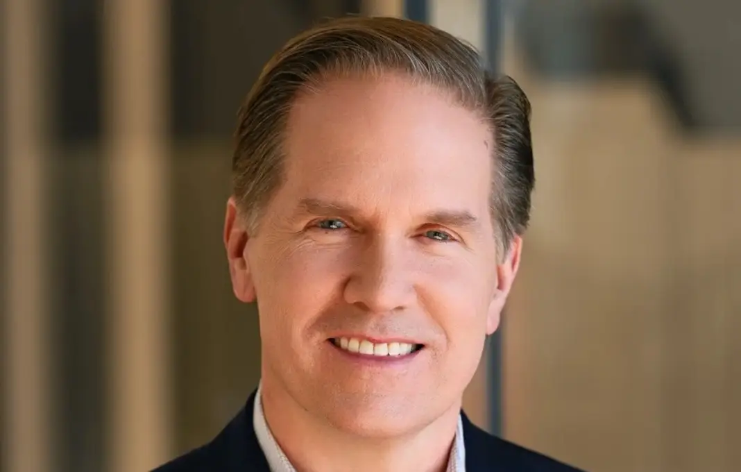 Guardian Life Executive Mike Perry's Grueling 207-Mile Cycle Ride Redefines Professional Success Through Teamwork and Resilience