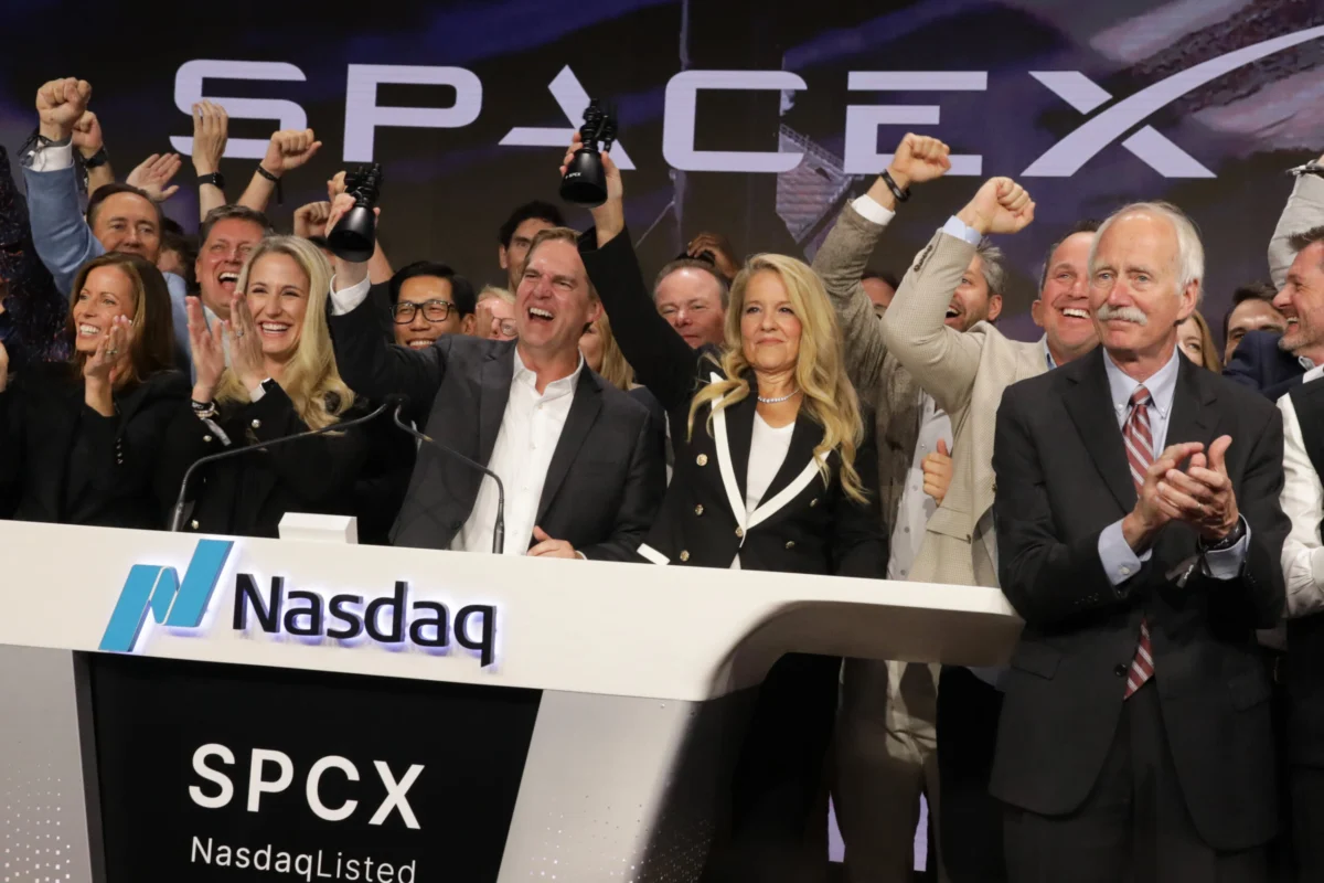 SpaceX's Public Debut Sets Stage for Critical Index Inclusion Decisions, Reshaping Passive Investment Landscape