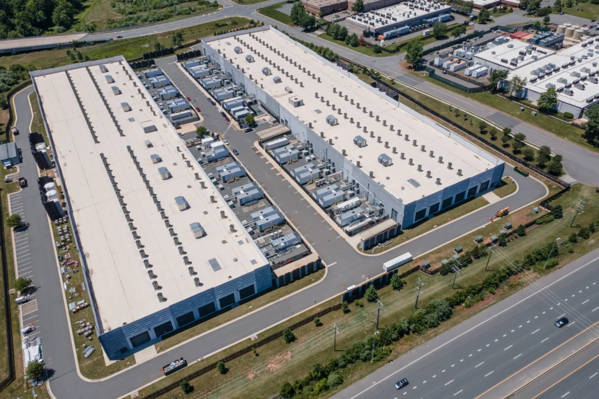 Global Data Center Capacity Faces Elevated Climate Hazard Risk, Study Reveals