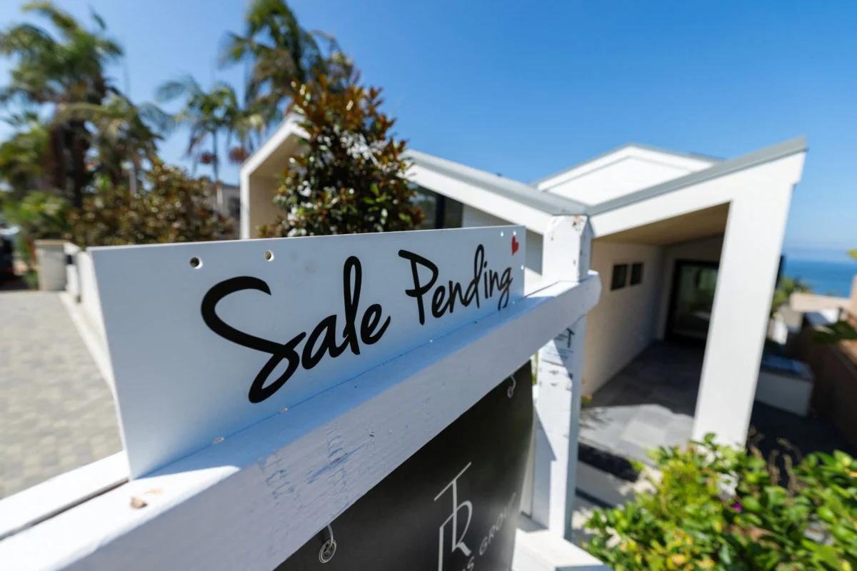 U.S. Housing Market Grapples with Dual Affordability Crisis as Sales Plunge and Builder Sentiment Dips