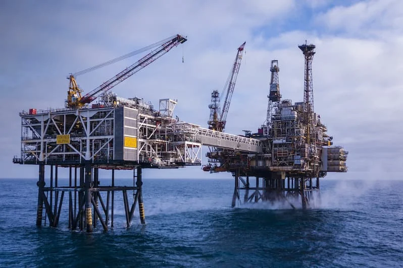 UK Faces Critical Crossroads on North Sea Oil as Global Tensions Escalate