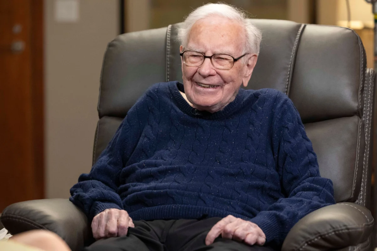 Warren Buffett Redefines Philanthropic Legacy and Reveals Strategic Investment Shift
