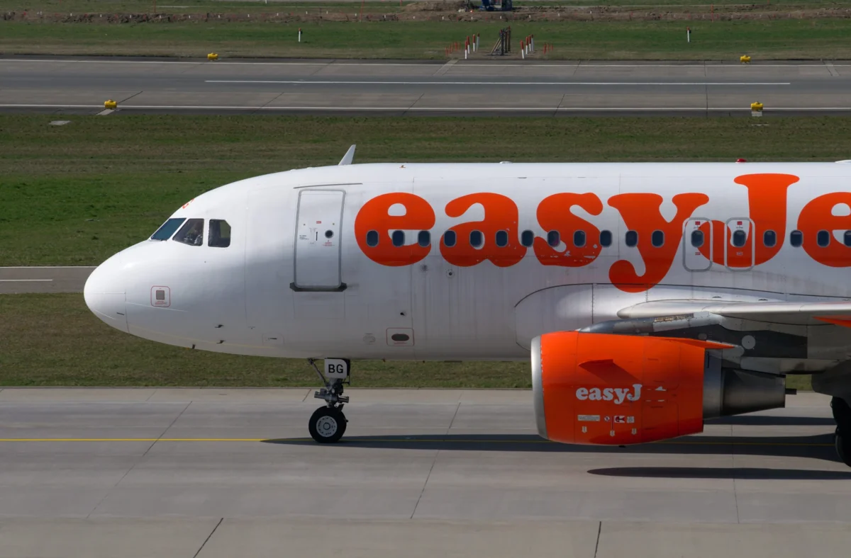 Apollo Global Management to Acquire easyJet in £5.7 Billion Deal, Signalling Major Shift in European Aviation Landscape