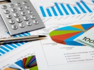 The Evolution of Professional Media and the Strategic Shift Toward Controlled Access Financial Intelligence