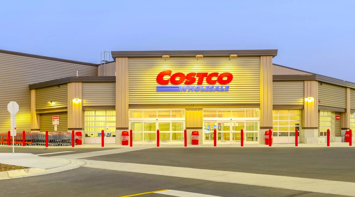 Costco Implements Motor Oil Rationing and Price Hikes Amid Escalating Conflict in Iran and Global Supply Chain Disruptions