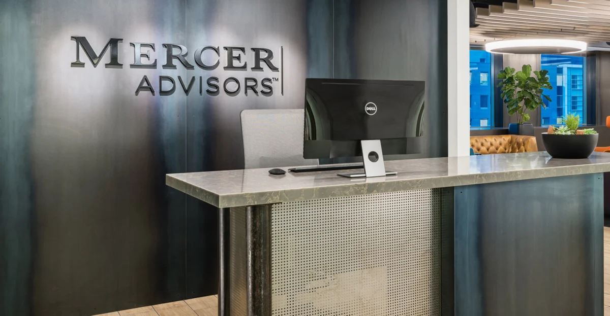 Mercer Advisors Refinances $1.65 Billion in Private Debt with Cheaper Bank Loans Amid Market Shift