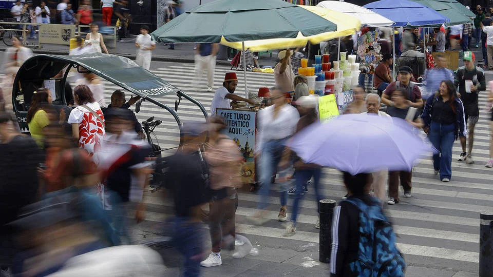 Mexico's Poverty Reduction Claims Under Scrutiny Amidst Broader Socioeconomic Data Concerns