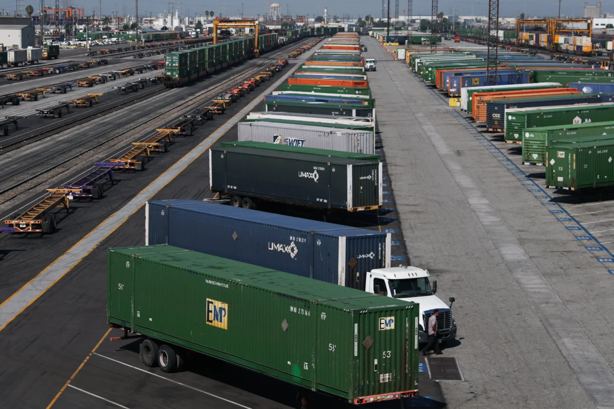 Record Diesel Prices Threaten Economic Stability as Transportation Sector Faces Unprecedented Fuel Shock