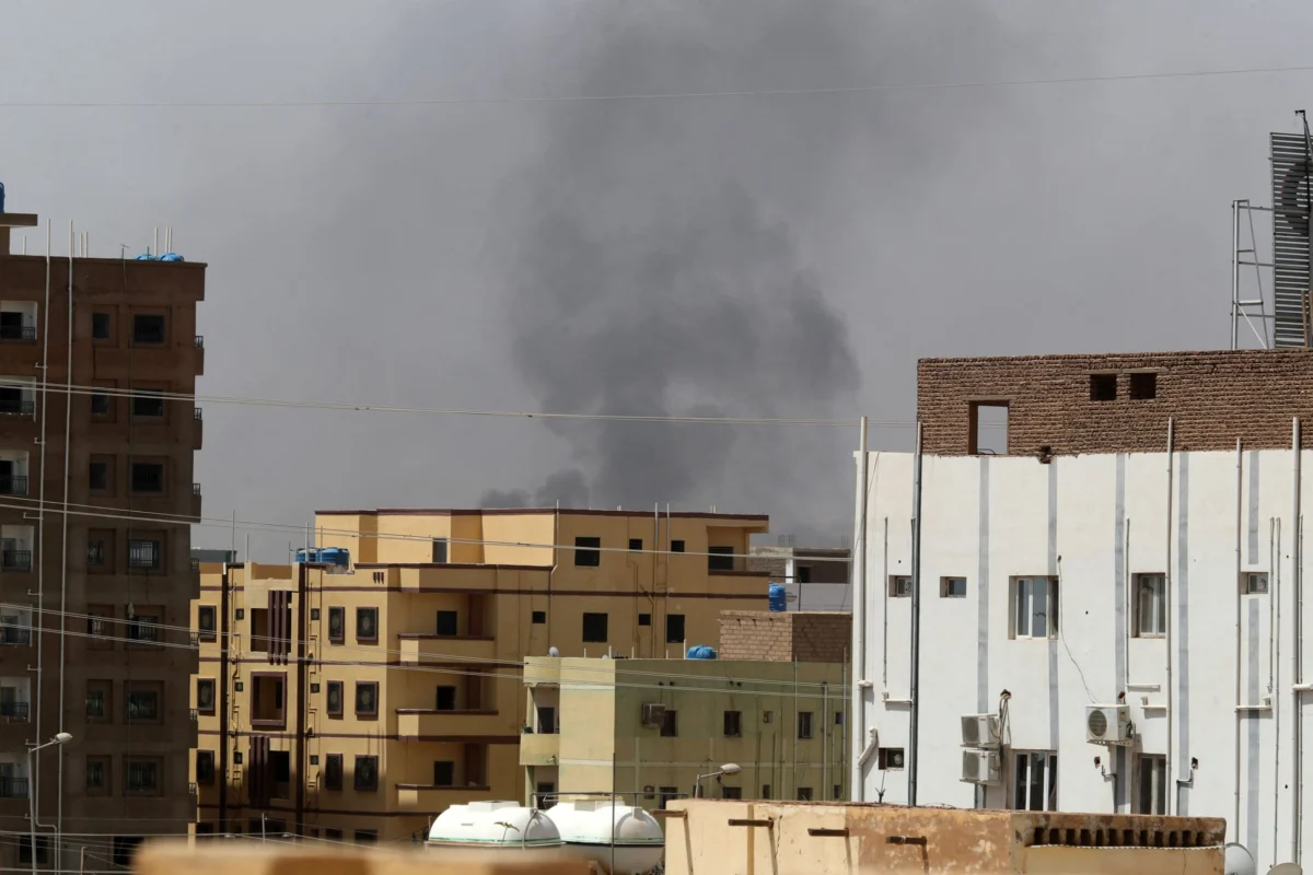 Sudan Conflict Escalates as Fragile Jeddah Ceasefire Agreement Faces Immediate Hurdles Amid Widespread Displacement and Humanitarian Collapse