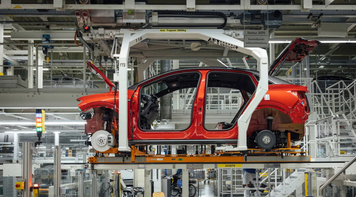 Volkswagen Group Formalizes Future Plan 2030 Strategy to Eliminate 100,000 Jobs and Halve Model Lineup Amid Global Industrial Shift