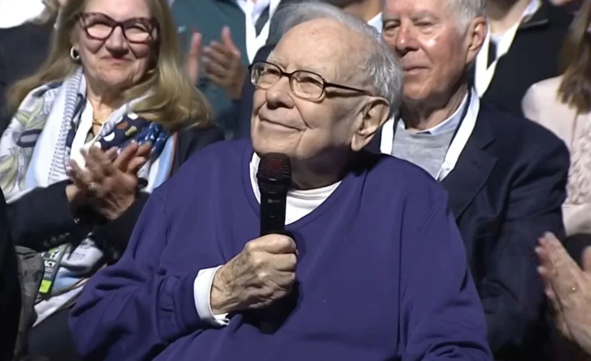 Warren Buffett Takes Next Step in Long-Term Plan to Ensure Berkshire Doesn't Stray After He's Gone