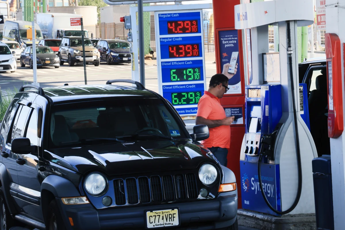 Wholesale Prices Surge in August, Fueling Federal Reserve Rate Hike Speculation
